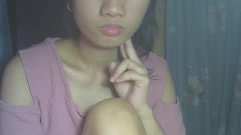 Snapshot of shimmering_kate chatting on March 9, 2025, 11:58 am shimmering_kate online show from March 9, 2025, 11:58 am