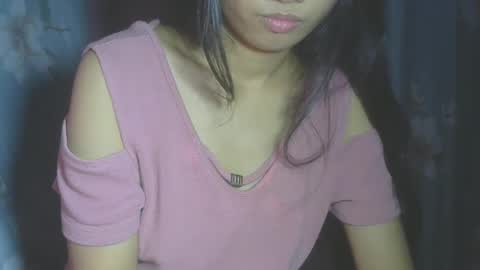 Snapshot of shimmering_kate chatting on March 9, 2025, 9:57 pm shimmering_kate online show from March 9, 2025, 9:57 pm