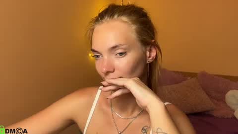 Alexis online show from July 3, 2026, 7:20 pm