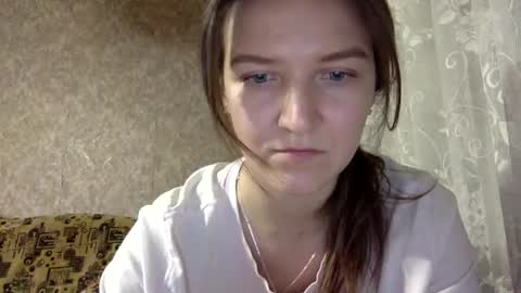 Jesica online show from March 6, 2025, 4:49 pm