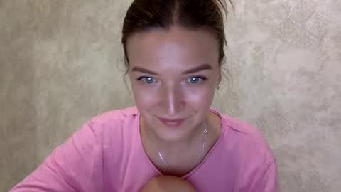 Jesica online show from September 27, 2025, 9:20 pm