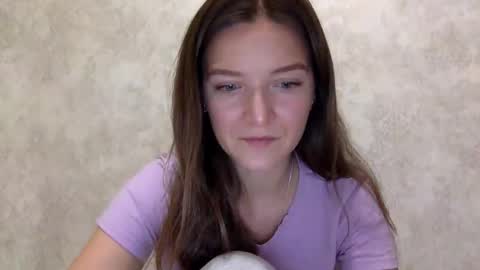 Jesica online show from September 28, 2025, 8:14 pm