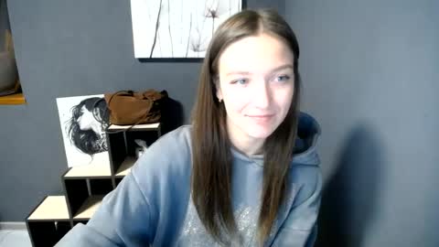 Snapshot of shining_pearl chatting on July 10, 2026, 8:29 am Jesica online show from July 10, 2026, 8:29 am