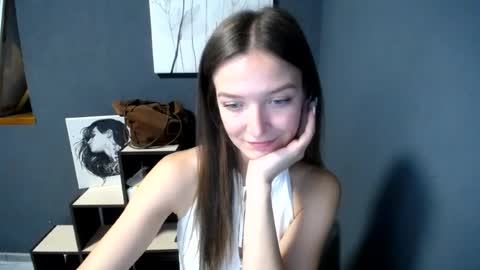 Snapshot of shining_pearl chatting on July 20, 2026, 10:39 am Jesica online show from July 20, 2026, 10:39 am