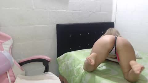 shira evans40 online show from March 5, 2025, 12:38 am