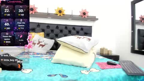 Snapshot of shira_sexylove chatting on February 5, 2025, 1:47 am shira_sexylove online show from February 5, 2025, 1:47 am