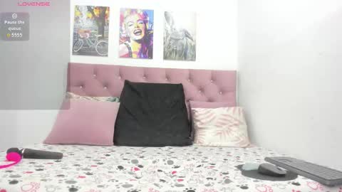 Snapshot of shira_sexylove chatting on October 3, 2025, 12:07 am shira_sexylove online show from October 3, 2025, 12:07 am