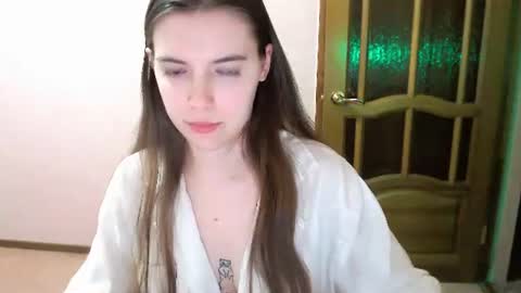 Snapshot of shiraha___rafieru chatting on January 15, 2026, 11:08 pm shiraha___rafieru online show from January 15, 2026, 11:08 pm