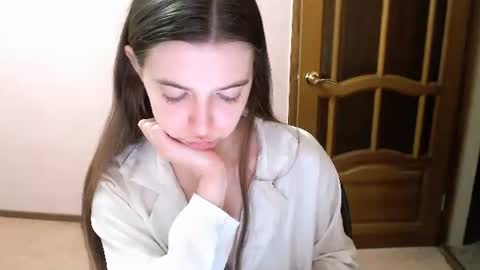 Snapshot of shiraha___rafieru chatting on February 4, 2026, 9:42 pm shiraha___rafieru online show from February 4, 2026, 9:42 pm
