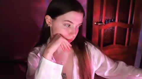 Snapshot of shiraha___rafieru chatting on February 16, 2026, 11:12 pm shiraha___rafieru online show from February 16, 2026, 11:12 pm