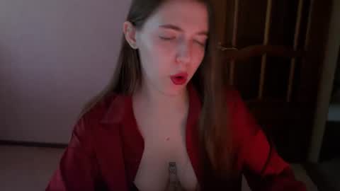 shiraha___rafieru online show from May 28, 2026, 8:44 am