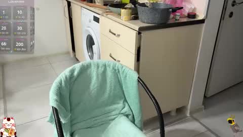 Im Lilu Rosenblum  Guys I have   ----Ill be glad to see you there online show from December 15, 2025, 12:09 pm