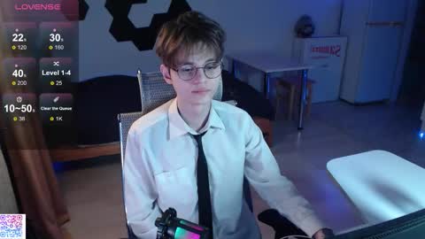 Snapshot of shiromy_ chatting on December 3, 2025, 6:06 pm shiromy_ online show from December 3, 2025, 6:06 pm