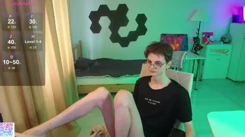 shiromy_ online show from May 15, 2026, 5:47 am