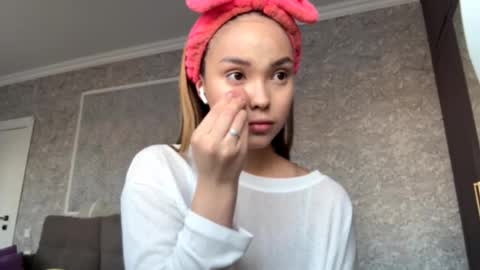 Snapshot of shonajaved chatting on February 23, 2026, 11:40 am Rosa online show from February 23, 2026, 11:40 am