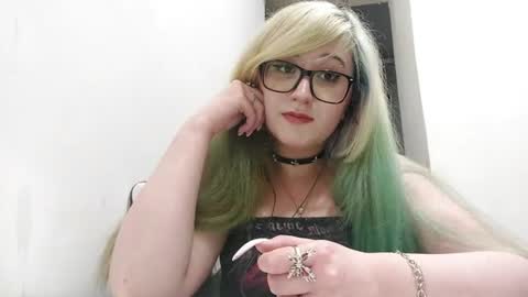 Snapshot of shondrapisani chatting on June 14, 2026, 11:29 pm shondrapisani online show from June 14, 2026, 11:29 pm
