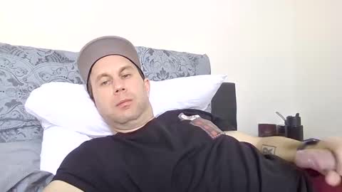 shooshua online show from November 24, 2025, 3:39 am