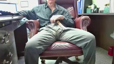 nikolas send dm for an appointment online show from April 17, 2026, 4:21 pm