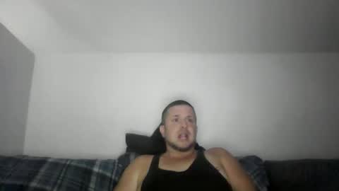 Snapshot of shortmel chatting on October 15, 2025, 6:35 am shortmel online show from October 15, 2025, 6:35 am