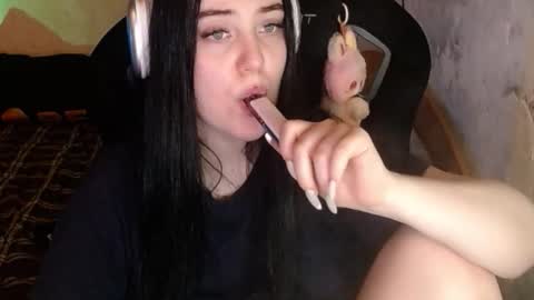 Snapshot of show_for_you chatting on December 3, 2025, 6:39 pm show_for_you online show from December 3, 2025, 6:39 pm