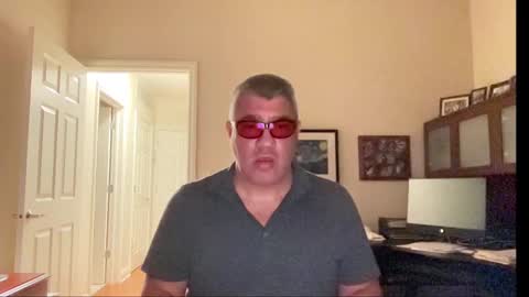 Chicago Guy online show from September 26, 2025, 4:05 am