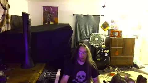 Snapshot of shredmancer chatting on May 17, 2026, 9:49 am shredmancer online show from May 17, 2026, 9:49 am