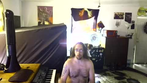 Snapshot of shredmancer chatting on June 13, 2026, 9:24 pm shredmancer online show from June 13, 2026, 9:24 pm