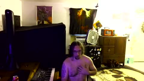 Snapshot of shredmancer chatting on June 16, 2026, 2:47 am shredmancer online show from June 16, 2026, 2:47 am