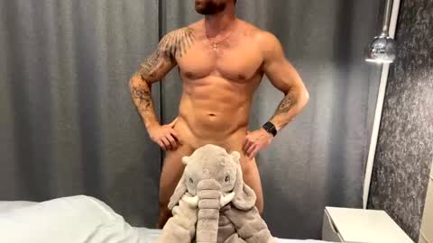 Mary and Piter online show from December 3, 2024, 6:59 am