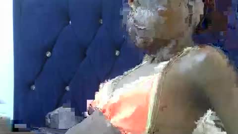 Snapshot of shugar7260 chatting on October 27, 2025, 9:35 am shugar7260 online show from October 27, 2025, 9:35 am