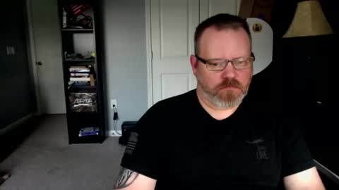 shughes740 online show from April 15, 2026, 11:27 pm