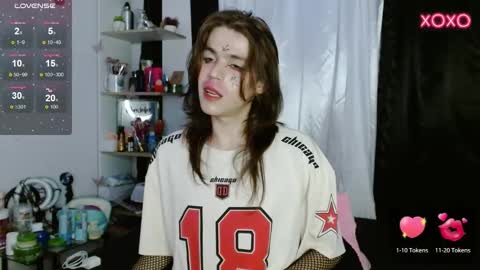 Shun White online show from December 7, 2024, 5:59 am