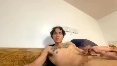 Snapshot of shurthingxx chatting on January 23, 2025, 9:39 am shurthingxx online show from January 23, 2025, 9:39 am