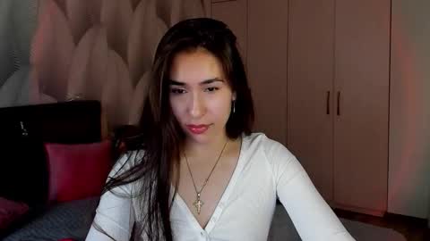 Mika online show from December 21, 2025, 3:24 am