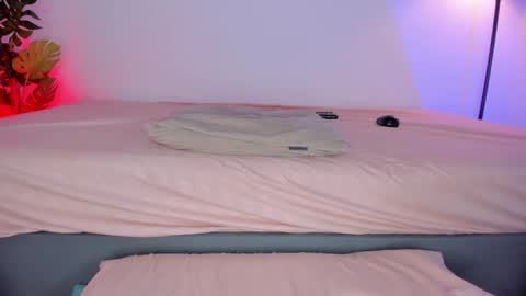 Katya online show from April 8, 2026, 9:26 pm