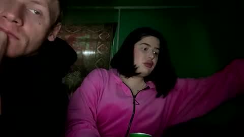 shy_couple_cute online show from February 14, 2025, 9:13 am