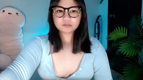 Snapshot of shy_girl09 chatting on October 21, 2025, 11:27 pm shy_girl09 online show from October 21, 2025, 11:27 pm