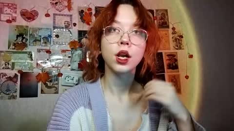 Milena online show from December 2, 2025, 3:51 pm