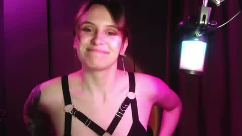 shy_miracle online show from May 12, 2026, 1:41 pm