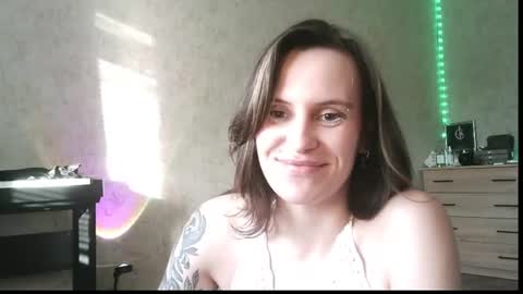 shy_miracle online show from July 6, 2026, 4:09 pm