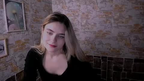 Snapshot of shy_sabrina_ chatting on December 18, 2024, 7:47 am shy_sabrina_ online show from December 18, 2024, 7:47 am
