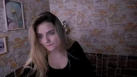 Snapshot of shy_sabrina_ chatting on December 18, 2024, 10:51 am shy_sabrina_ online show from December 18, 2024, 10:51 am