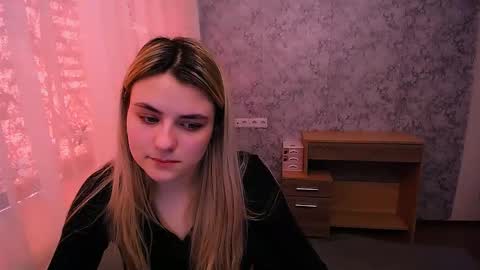 Snapshot of shy_sabrina_ chatting on February 20, 2025, 11:42 am shy_sabrina_ online show from February 20, 2025, 11:42 am