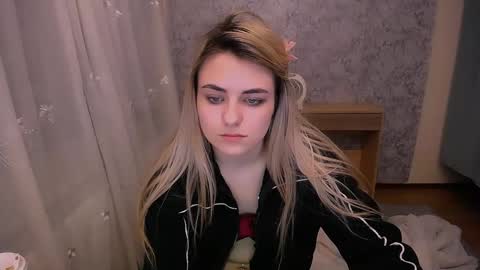 Snapshot of shy_sabrina_ chatting on March 4, 2025, 3:11 am shy_sabrina_ online show from March 4, 2025, 3:11 am