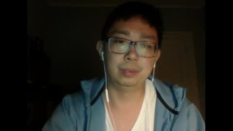shyasianboyy online show from December 5, 2025, 6:11 am