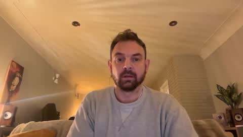 shyb35 online show from December 20, 2025, 7:10 pm