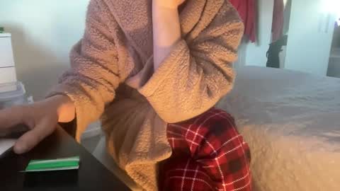 Snapshot of shyboy0533 chatting on November 1, 2025, 7:54 am shyboy0533 online show from November 1, 2025, 7:54 am