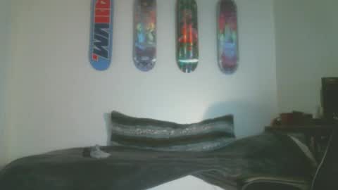 shyboyhugecum2020 online show from February 17, 2026, 4:53 am