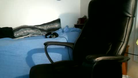 Snapshot of shyboyhugecum2020 chatting on June 9, 2026, 2:56 am shyboyhugecum2020 online show from June 9, 2026, 2:56 am