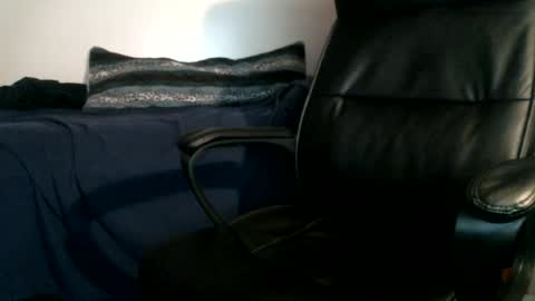 Snapshot of shyboyhugecum2020 chatting on July 20, 2026, 2:37 am shyboyhugecum2020 online show from July 20, 2026, 2:37 am